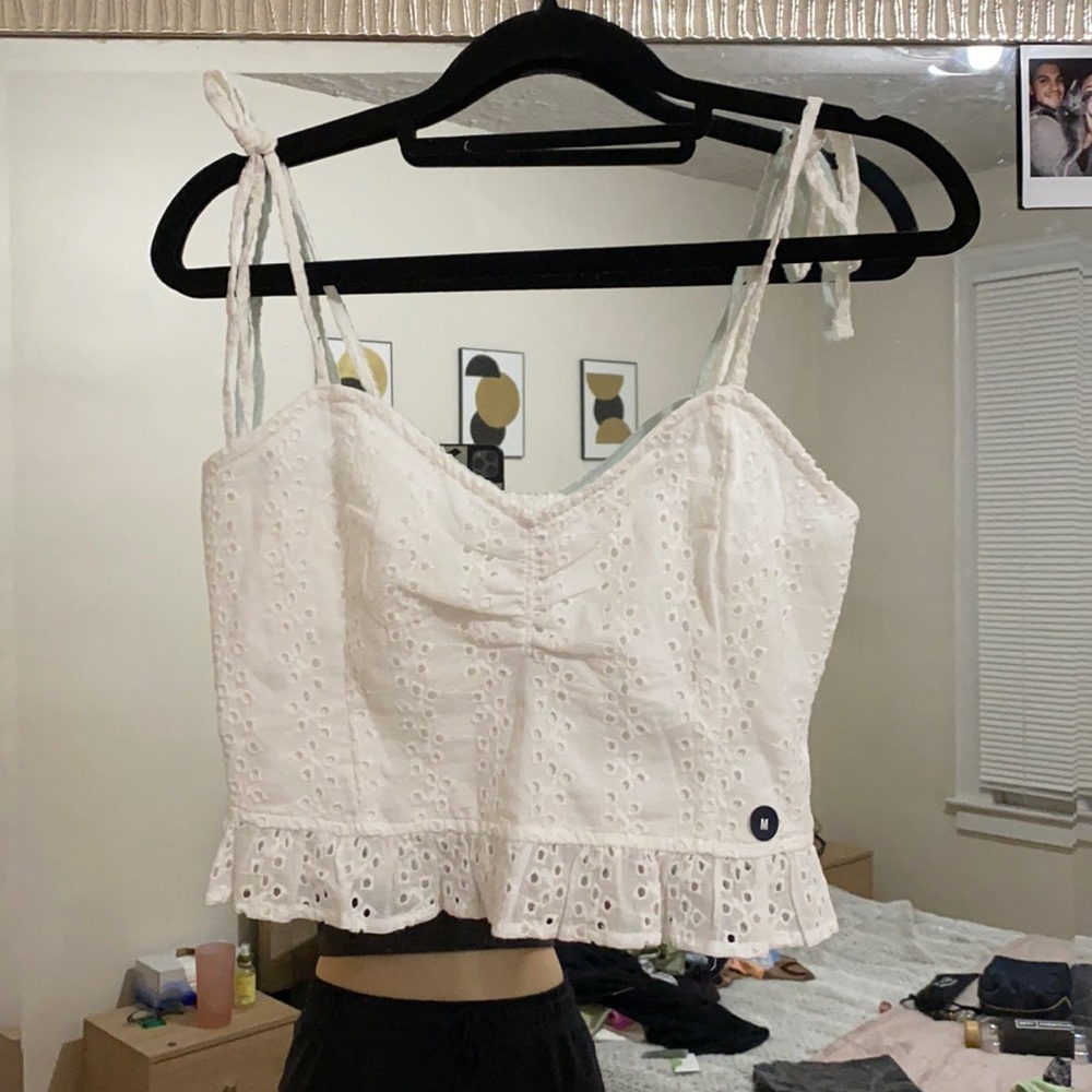 NEW Hollister Eyelet Tank